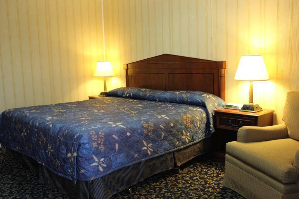 Nights Inn Owen Sound Exterior foto